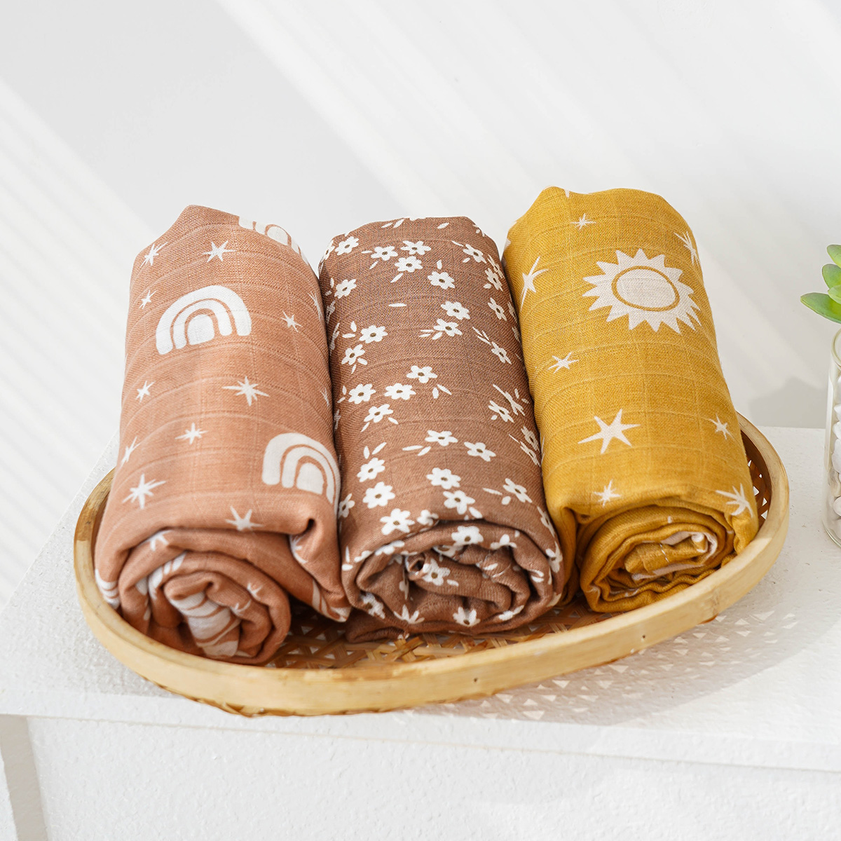 بطانية أطفال من الخيزران والمو - مراجعة Muslin Swaddle Wrap وسعره